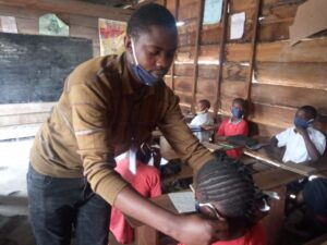 School sensitization Activities organized by IYEC DRC to prevent the spread of Covid-19 in School areas and supply of Protective Face masks to students and Pupils at North-Kivu Province .